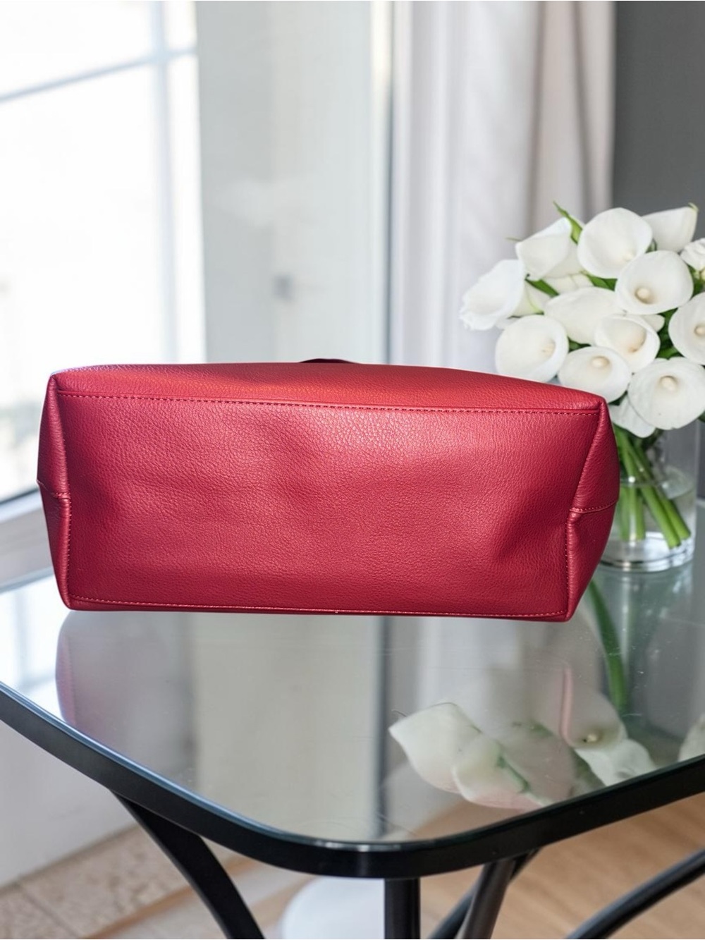 INC International Concepts Zoiey Tote Bag in Berry Red NWT with flaw - Picture 4 of 13